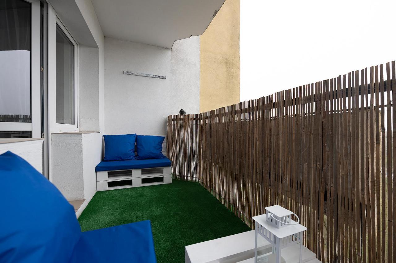 לודז' Time For You Apartments 4 מראה חיצוני תמונה